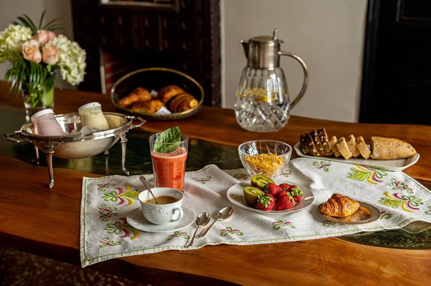 Petit-dejeuner-cafe Table d'hôtes - Petit déjeuner