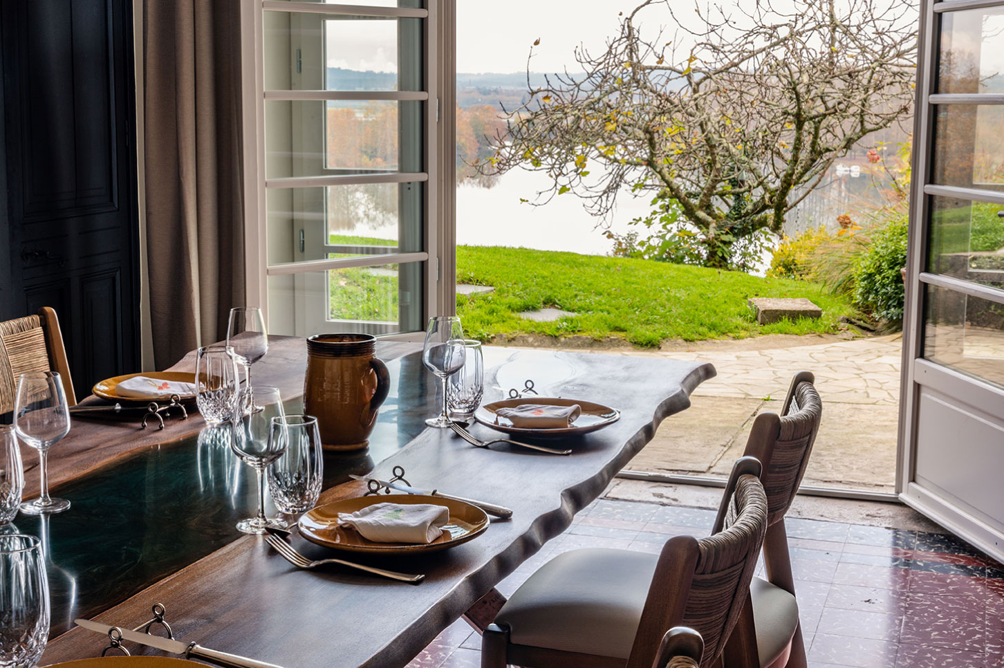 Table d'Hôtes avec vue sur rivière